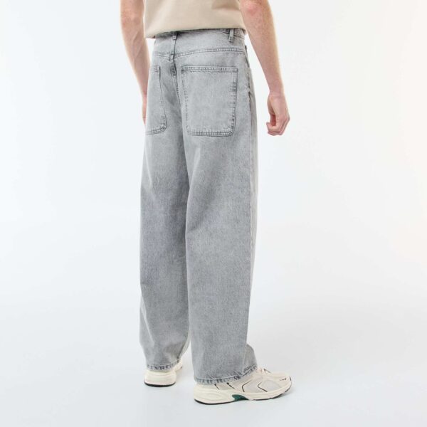 Baggy Gray Jeans