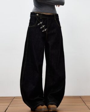 Chinese Style Asymmetric Metal-Clasp Jeans