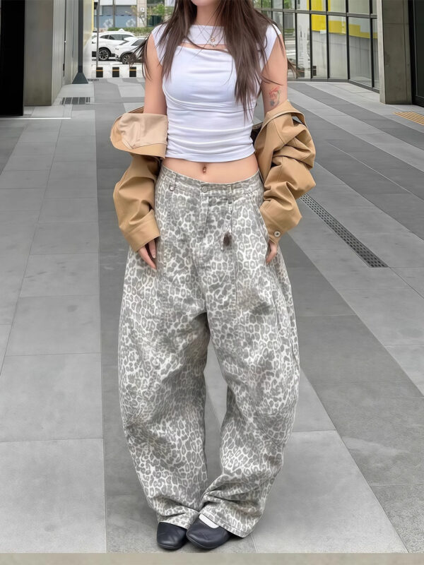 Distressed Washed Leopard Print Jeans
