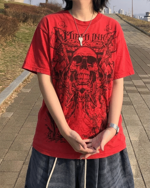 Red Skull Grunge Unisex Tshirt