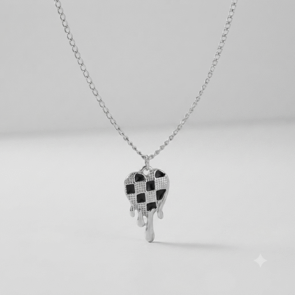 Harajuku Checkered Melt Heart Necklace